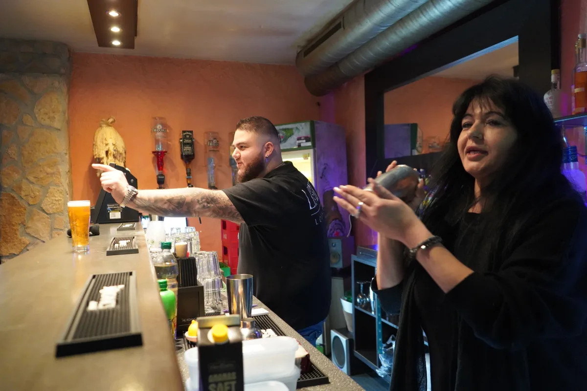 In Uster hat eine neue Bar aufgemacht: Dome Carnovale ist neuer Geschäftsleiter der «Limit Lounge», der ehemaligen «Limit Bar».